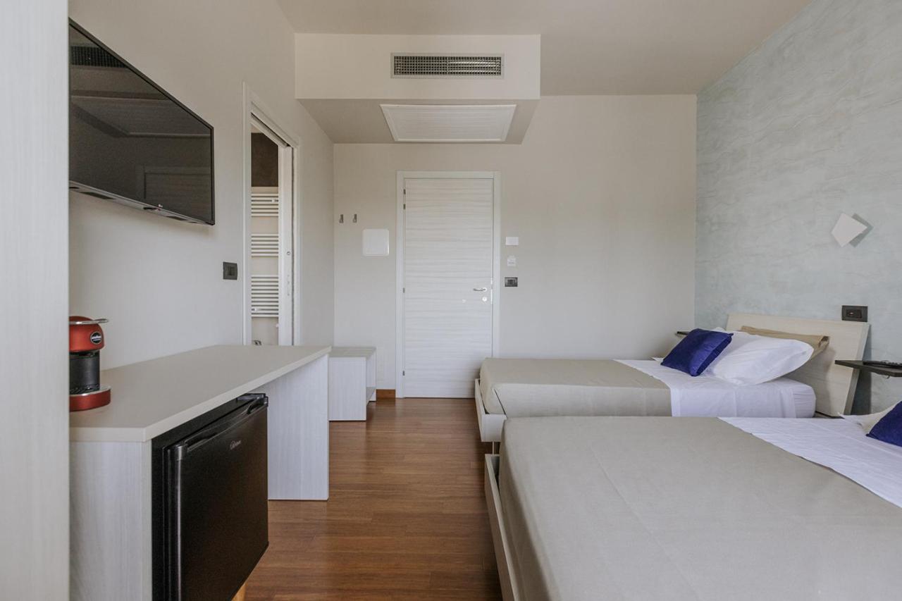 Apulia Blue Apartements & B&B Bari Exterior foto
